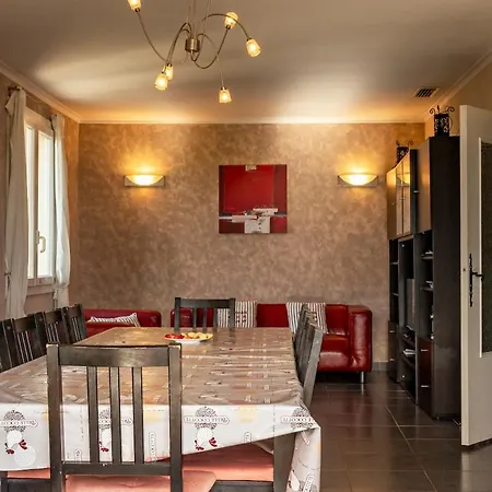 Vol - Au - Vent - Cheerful 5-bedroom With Pool Сasa de vacaciones Marseillan (Herault)