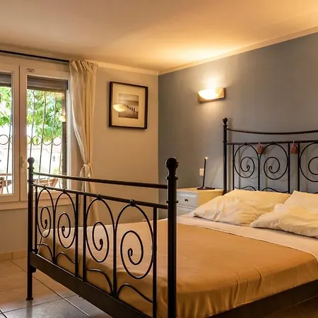 Vol - Au - Vent - Cheerful 5-bedroom With Pool Сasa de vacaciones *