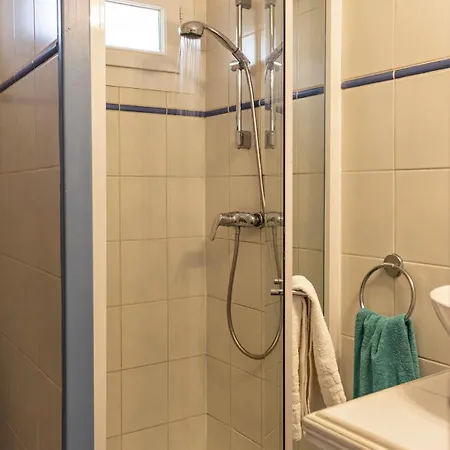 Сasa de vacaciones Vol - Au - Vent - Cheerful 5-bedroom With Pool Marseillan (Herault)